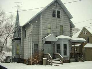 222 Mckinley Ave in Jamestown, NY - Building Photo