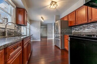 1490 Brookside Dr in Hoffman Estates, IL - Building Photo - Building Photo