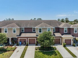 7012 Holly Heath Dr in Riverview, FL - Building Photo