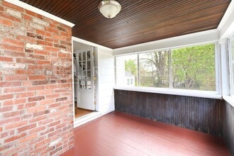 24 Roger St in Hartford, CT - Building Photo - Building Photo
