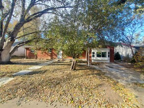 1015 Rose St in Longmont, CO - Building Photo - Building Photo