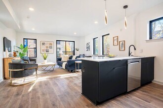 Parkline in Philadelphia, PA - Building Photo - Building Photo