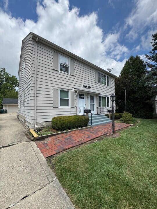 531 W Wilson St in Batavia, IL - Building Photo