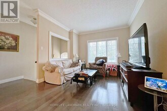 54 Bluewater Ct in Toronto, ON - Building Photo - Building Photo