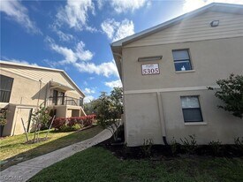 5305 Summerlin Rd in Ft. Myers, FL - Building Photo