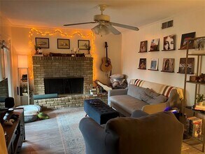 13535 Red Fern Ln in Dallas, TX - Building Photo - Building Photo