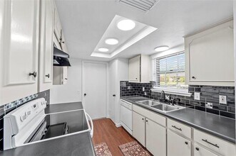 3722 Hillsdale Ln in Garland, TX - Building Photo - Building Photo