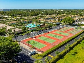 4130 Looking Glass Ln in Naples, FL - Building Photo - Building Photo