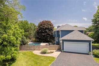 3306 Glen Abbey Terrace in Phoenix, NY - Building Photo - Building Photo