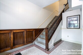 1404 Beacon St in Brookline, MA - Building Photo - Building Photo