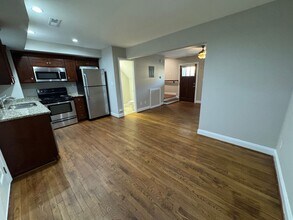 422 State St in Charlotte, NC - Building Photo - Building Photo