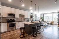 Clear Creek Crossing in Wheat Ridge, CO - Foto de edificio - Interior Photo