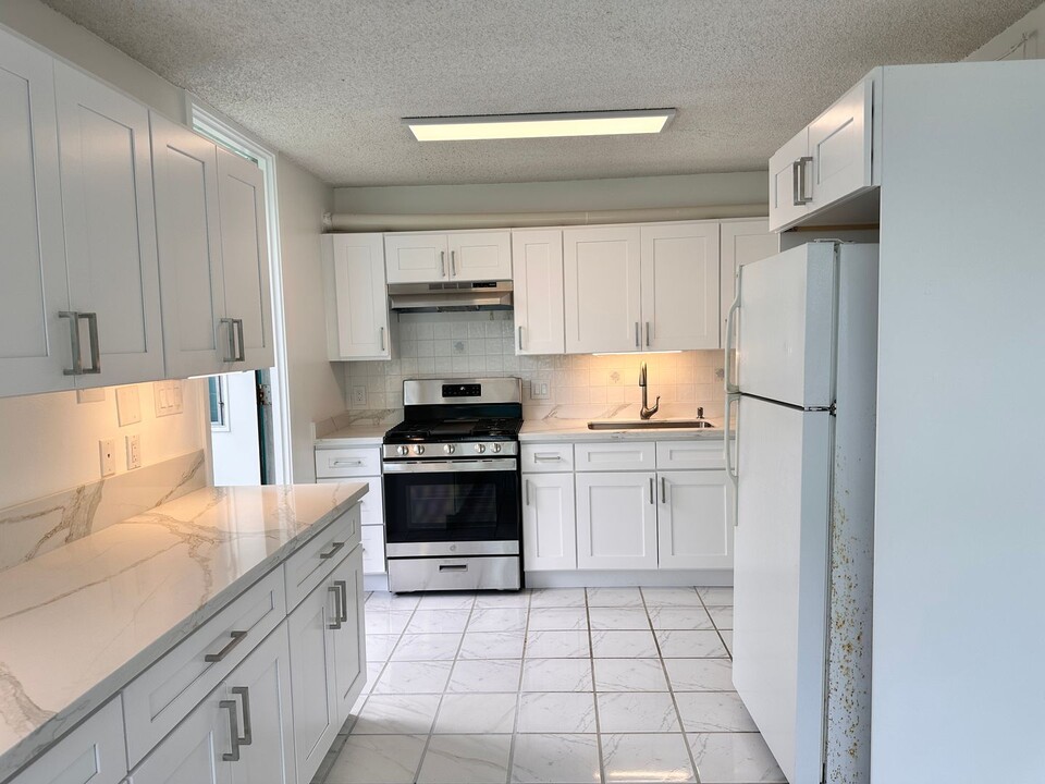 188 Hale St in Hilo, HI - Building Photo
