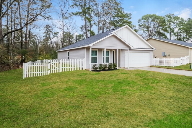 238 Red Clover in Livingston, TX - Building Photo - Building Photo