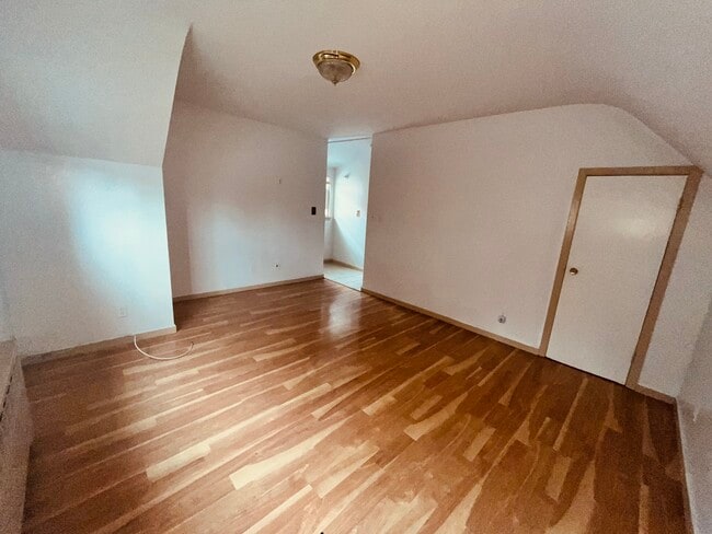 14206 115th Ave, Unit 2