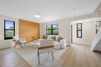 7994 Crespi Blvd in Miami Beach, FL - Building Photo - Building Photo