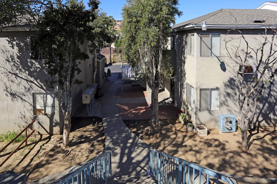 Canyon Creek Village in San Diego, CA - Building Photo