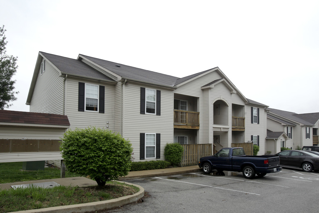 Arthur Manor Apartments in St. Louis, MO - Building Photo