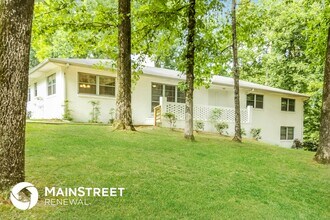 2025 Rockwood Ln in Fultondale, AL - Building Photo - Building Photo