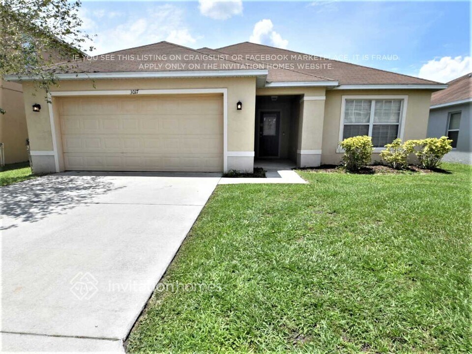 3017 Park Ridge Ave in Mulberry, FL - Building Photo