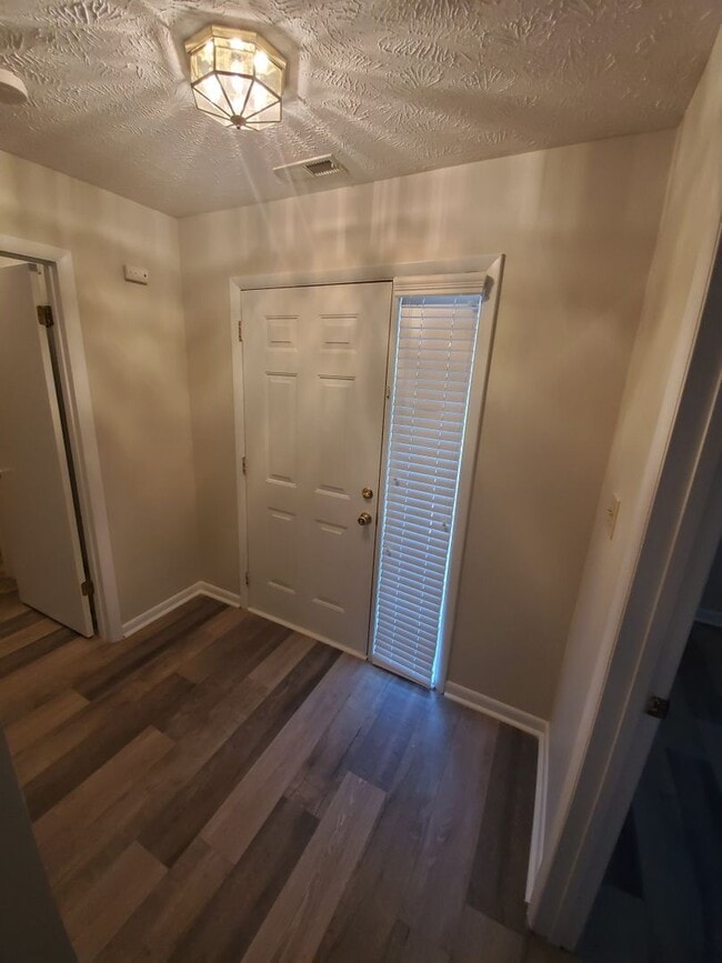 672 Bartons Landing Pl in Fayetteville, NC - Building Photo - Building Photo