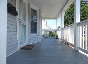 10805 Hull Ave in Cleveland, OH - Building Photo - Building Photo