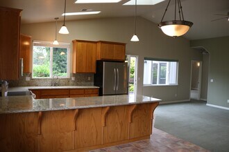 3260 Tremont St in Eureka, CA - Building Photo - Building Photo