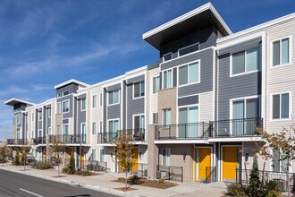 Strata99 Townhomes in Salt Lake City, UT - Building Photo - Building Photo