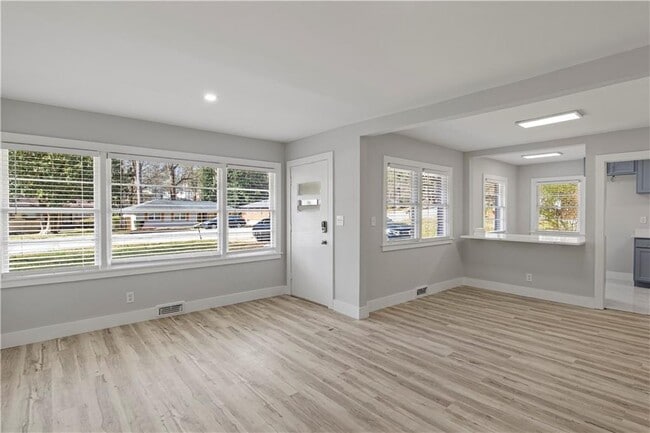 1808 Brewer Blvd SW in Atlanta, GA - Building Photo - Building Photo