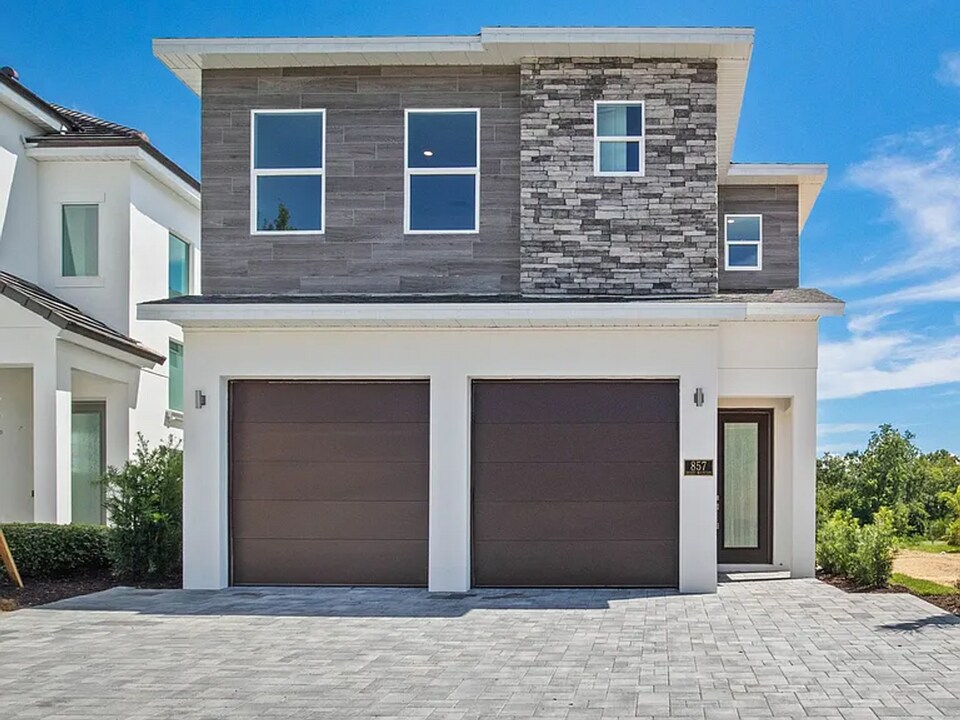857 Desert Mountain Ct in Kissimmee, FL - Building Photo