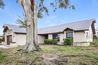 1210 SE 36th Terrace in Cape Coral, FL - Building Photo - Building Photo