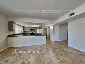 10623 N 49th Ave in Glendale, AZ - Building Photo - Building Photo