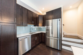 12 Marion St, Unit 1T in Medford, MA - Building Photo - Building Photo