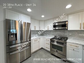 20 38th Pl in Long Beach, CA - Building Photo - Building Photo