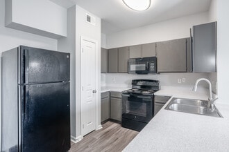 Stoneleigh in Corpus Christi, TX - Foto de edificio - Interior Photo