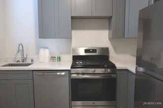 598 12th Ave in San Francisco, CA - Building Photo - Building Photo