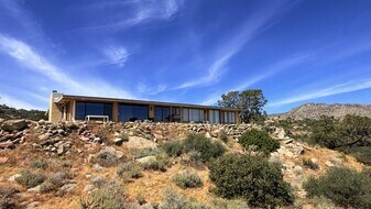 61579 Sun Terrace in Mountain Center, CA - Building Photo