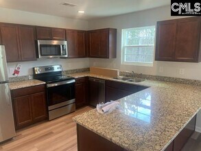 3055 Hallsdale Dr in Elgin, SC - Building Photo - Building Photo