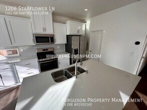 1206 Starflower Ln in Rocklin, CA - Building Photo - Building Photo