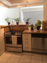 17560 Atlantic Blvd in Sunny Isles Beach, FL - Building Photo - Building Photo