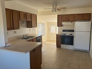 105 Grandview Dr in Lodi, OH - Building Photo - Building Photo