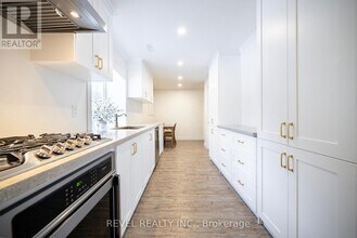 20 Casson Ln in Brantford, ON - Building Photo - Building Photo