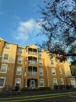2484 San Tecla St in Orlando, FL - Building Photo