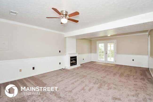 1042 Cristland Rd in Louisville, KY - Building Photo - Building Photo