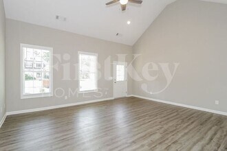 724 Somersby Dr in Dallas, GA - Building Photo - Building Photo