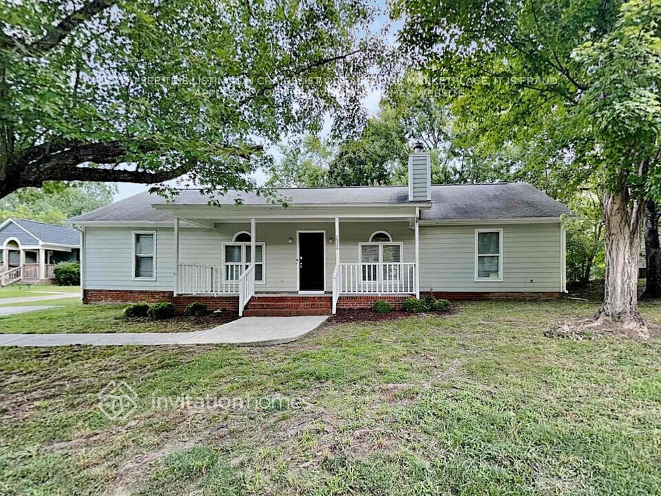 2926 Wild Duck Ct in Charlotte, NC - Building Photo