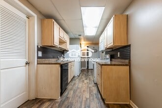 16208 Speaker Ave in Belton, MO - Building Photo - Building Photo