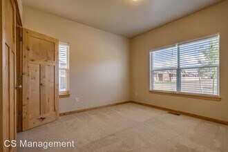 20 Voyager Ln in Bozeman, MT - Building Photo - Building Photo