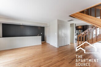 900 W Erie St in Chicago, IL - Building Photo - Building Photo