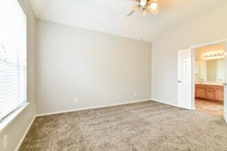 8715 Elm Drake Ln in Humble, TX - Building Photo - Building Photo